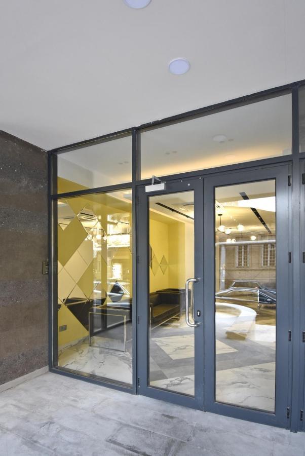 Home4You City Center Apartments Erevan Esterno foto