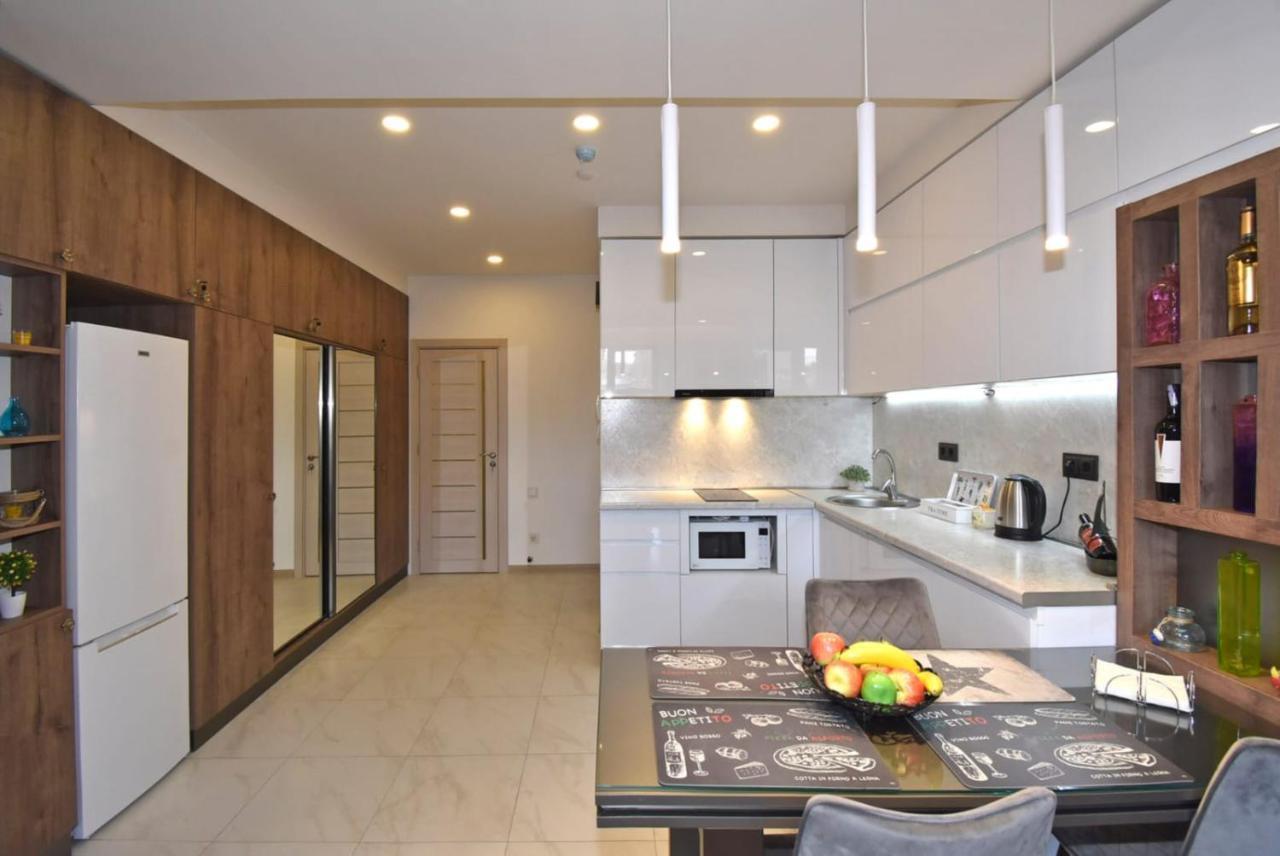 Home4You City Center Apartments Erevan Esterno foto
