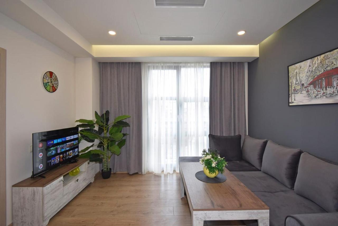 Home4You City Center Apartments Erevan Esterno foto