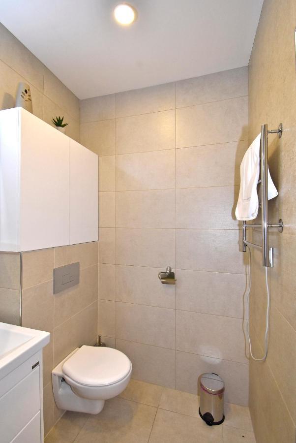 Home4You City Center Apartments Erevan Esterno foto