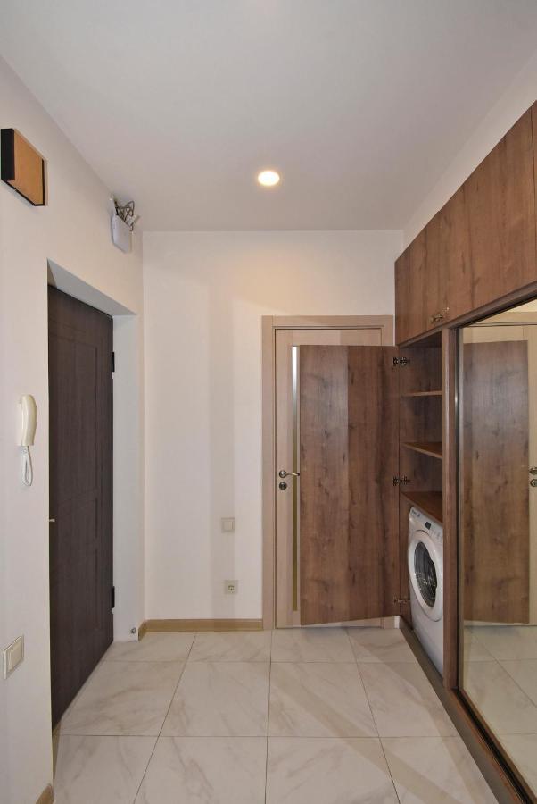 Home4You City Center Apartments Erevan Esterno foto