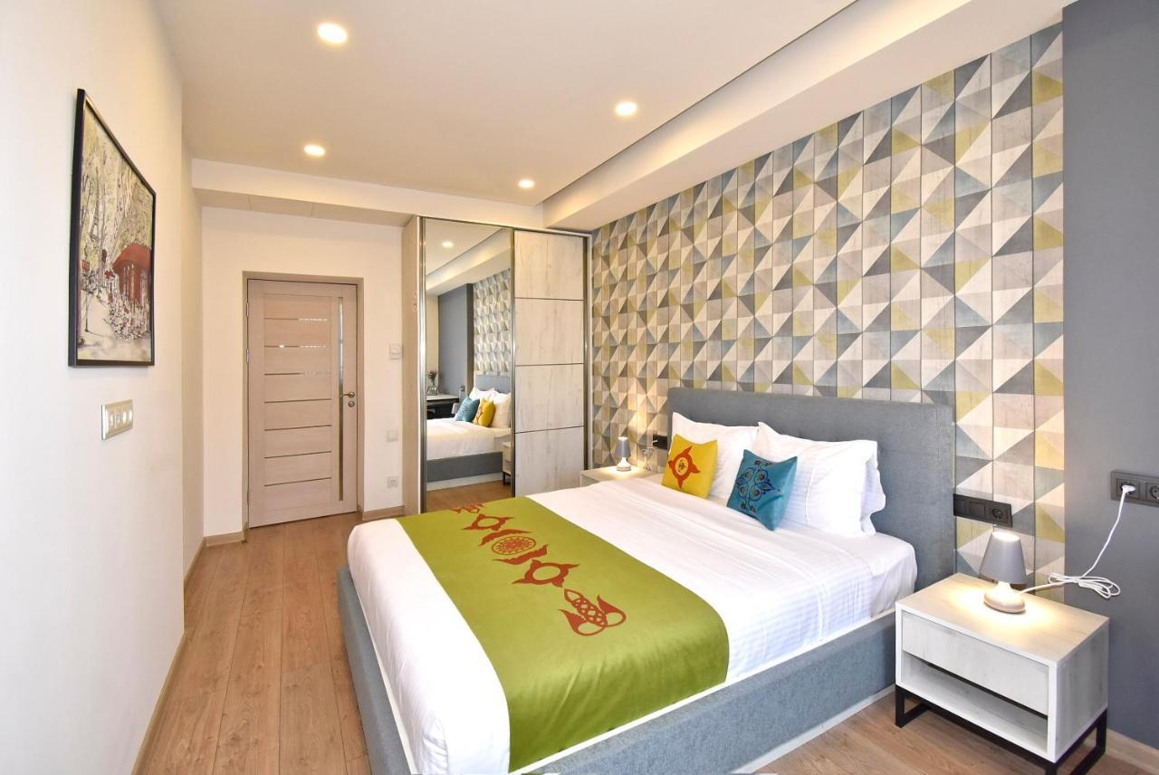 Home4You City Center Apartments Erevan Esterno foto